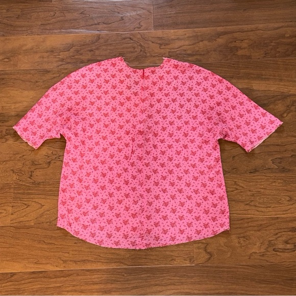 No. 6 Store Pink Butterfly Print Silk Blouse size 1 Small - Picture 2 of 5